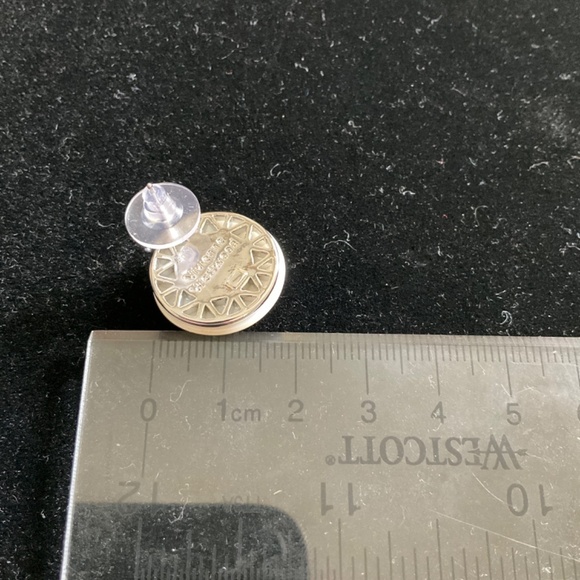 Vivienne Westwood Women's White Emmylou Earrings - Picture 5 of 5